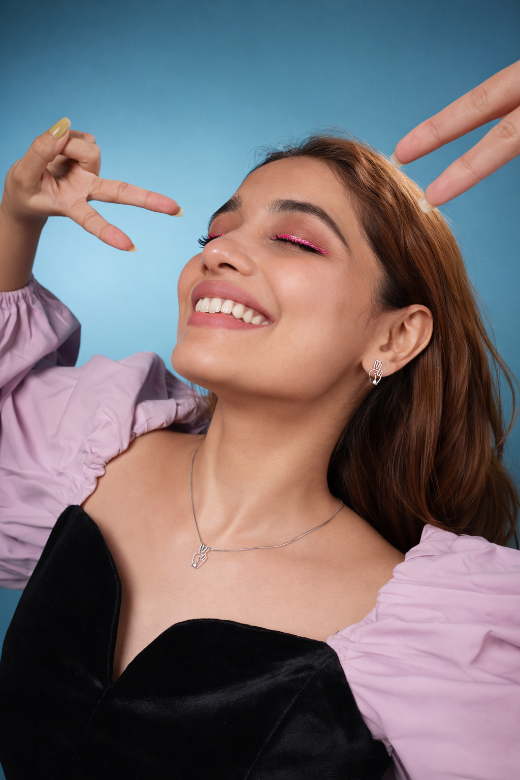 Peace Emoji Necklace