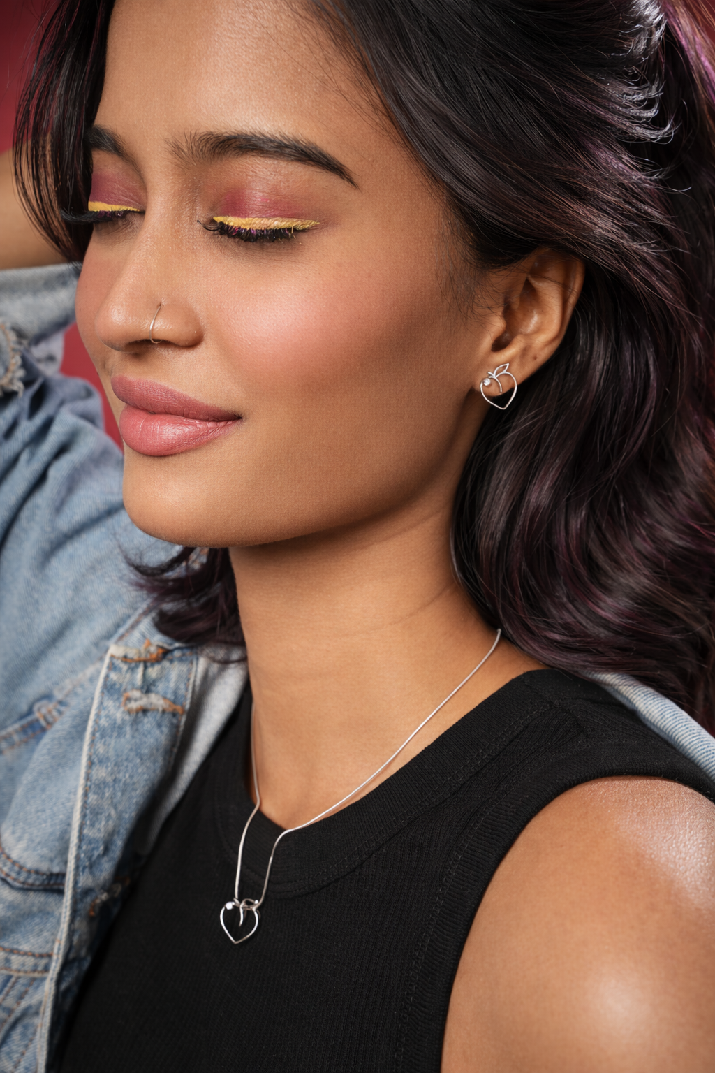 Peach Emoji Necklace